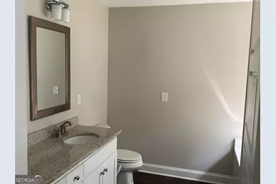 525 Grand Oaks Ave, Bethlehem, GA 30620 - Photo 9