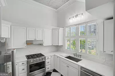 207 E Gwinnett Street, Savannah, GA 31401 - Photo 23