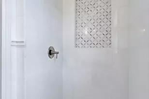 207 E Gwinnett St, Savannah, GA 31401 - Photo 31