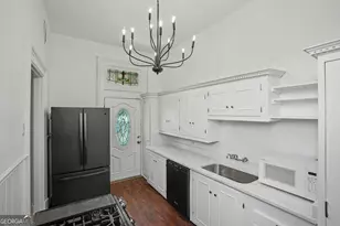 207 E Gwinnett St, Savannah, GA 31401 - Photo 53