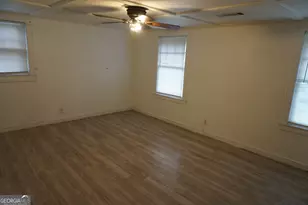 766 Pineridge Dr, Forest Park, GA 30297 - Photo 15