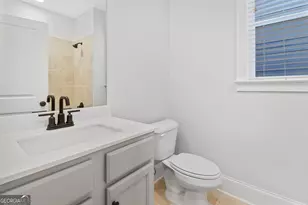 127 Vivian Ln, Peachtree City, GA 30269 - Photo 17