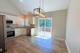 11 Woodvine Ct, White, GA 30184 - Photo 5