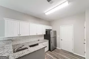 17 Wyndham Ct SE, Cartersville, GA 30121 - Photo 9