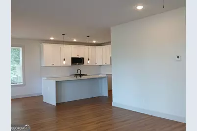 245 Lakeview Drive, Locust Grove, GA 30248 - Photo 7