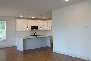 245 Lakeview Dr, Locust Grove, GA 30248 - Photo 7
