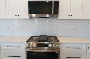 245 Lakeview Dr, Locust Grove, GA 30248 - Photo 9