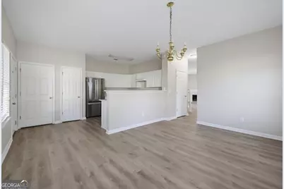 4060 Robin Circle, Atlanta, GA 30349 - Photo 9
