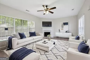 4060 Robin Cir, Atlanta, GA 30349 - Photo 5