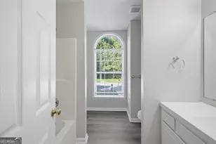 4060 Robin Cir, Atlanta, GA 30349 - Photo 21