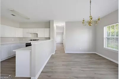 4060 Robin Circle, Atlanta, GA 30349 - Photo 11
