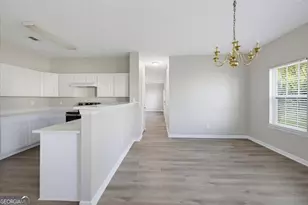 4060 Robin Cir, Atlanta, GA 30349 - Photo 11