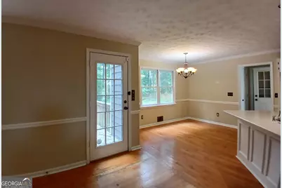 4761 Habersham Way SE, Conyers, GA 30094 - Photo 9