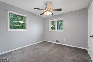 5686 Skyland Dr, Forest Park, GA 30297 - Photo 23