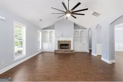 144 Briar Rose Boulevard, Jefferson, GA 30549 - Photo 3