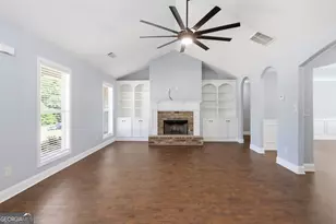 144 Briar Rose Blvd, Jefferson, GA 30549 - Photo 3