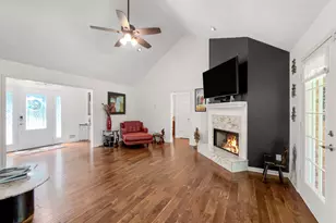 12609 Old Well Ct, Hampton, GA 30228 - Photo 13