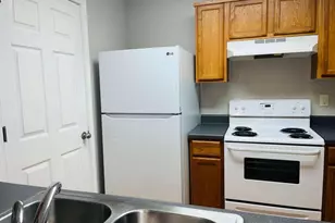 105 Granite St, Hogansville, GA 30230 - Photo 5