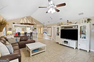 1007 Mallery St, Saint Simons, GA 31522 - Photo 15