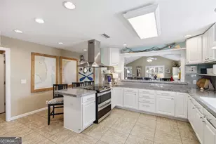 1007 Mallery St, Saint Simons, GA 31522 - Photo 19