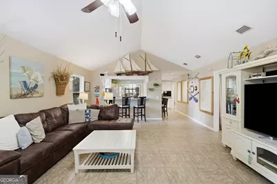 1007 Mallery Street, Saint Simons, GA 31522 - Photo 13
