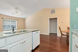 2987 Bentley Park Cir, Gainesville, GA 30504 - Photo 7