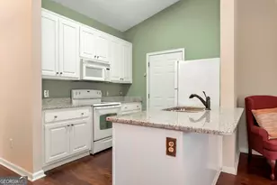 2987 Bentley Park Cir, Gainesville, GA 30504 - Photo 5