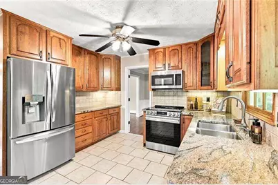 113 Jamestown Court SW, Lilburn, GA 30047 - Photo 13