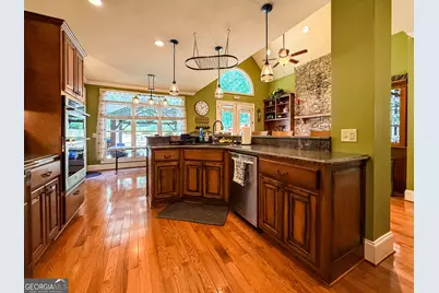 351 Shoals Lane, Clarkesville, GA 30523 - Photo 15