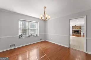2160 Robin Hood Trail, Cumming, GA 30040 - Photo 5