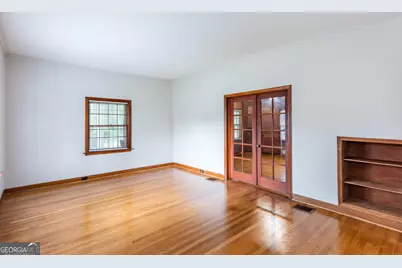 2111 M L King Jr Dr NW, Atlanta, GA 30310 - Photo 17