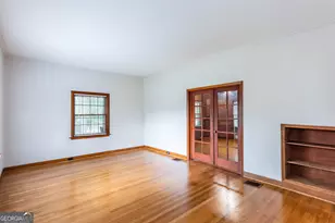 2111 M L King Jr Dr NW, Atlanta, GA 30310 - Photo 17