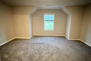 235 Flatcreek Dr, Lagrange, GA 30241 - Photo 13