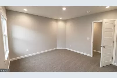 235 Flatcreek Drive, Lagrange, GA 30241 - Photo 17
