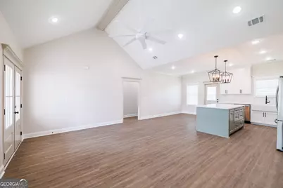 65 Packer Pride Drive SE, Moultrie, GA 31788 - Photo 5