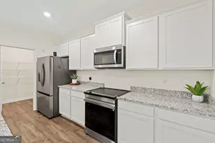 3645 Beaconfield Ct SE, Atlanta, GA 30354 - Photo 11
