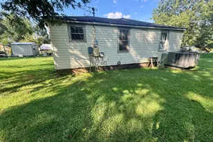 29 Second Ave, West Point, GA 31833 - Photo 3