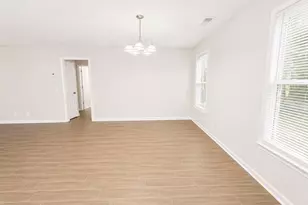 1220 Claywill Cir, Monroe, GA 30655 - Photo 9