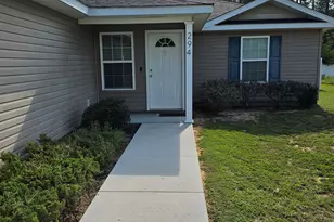 294 Lakeside Cir, Baxley, GA 31513 - Photo 3