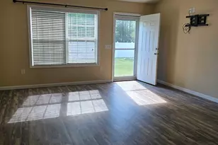 294 Lakeside Cir, Baxley, GA 31513 - Photo 11