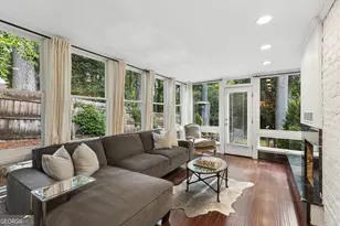 4091 Peachtree Dunwoody Rd NE, Atlanta, GA 30342 - Photo 9