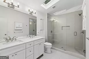 4091 Peachtree Dunwoody Rd NE, Atlanta, GA 30342 - Photo 23