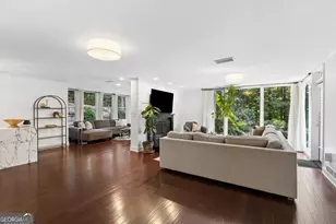 4091 Peachtree Dunwoody Rd NE, Atlanta, GA 30342 - Photo 5
