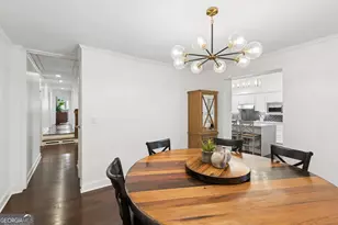 4091 Peachtree Dunwoody Rd NE, Atlanta, GA 30342 - Photo 19