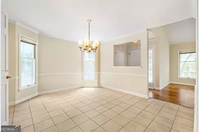 299 Somerlane Place, Avondale Estates, GA 30002 - Photo 9