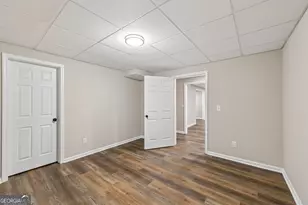 2431 Rabbit Farm Cir, Loganville, GA 30052 - Photo 53