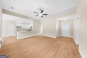406 Mayberry Wy, Statesboro, GA 30458 - Photo 5