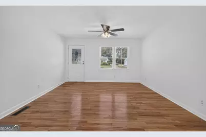 1015 Highland Avenue, Madison, GA 30650 - Photo 7
