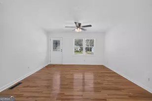 1015 Highland Ave, Madison, GA 30650 - Photo 7