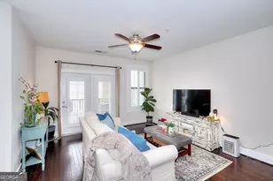 799 Hammond Dr, Sandy Springs, GA 30328 - Photo 9